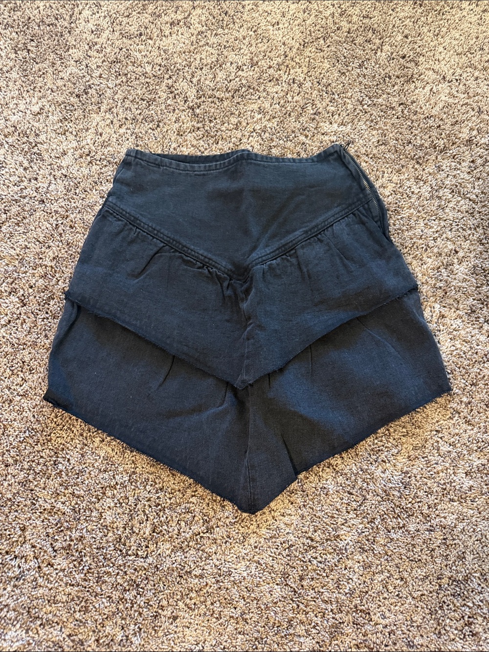 Pink Lily Black High-Waist Tiered Front Women's Shorts